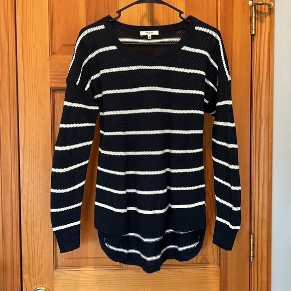 Madewell Chronicle Pullover Sweater in Navy Stripe Size Medium - Picture 4 of 7